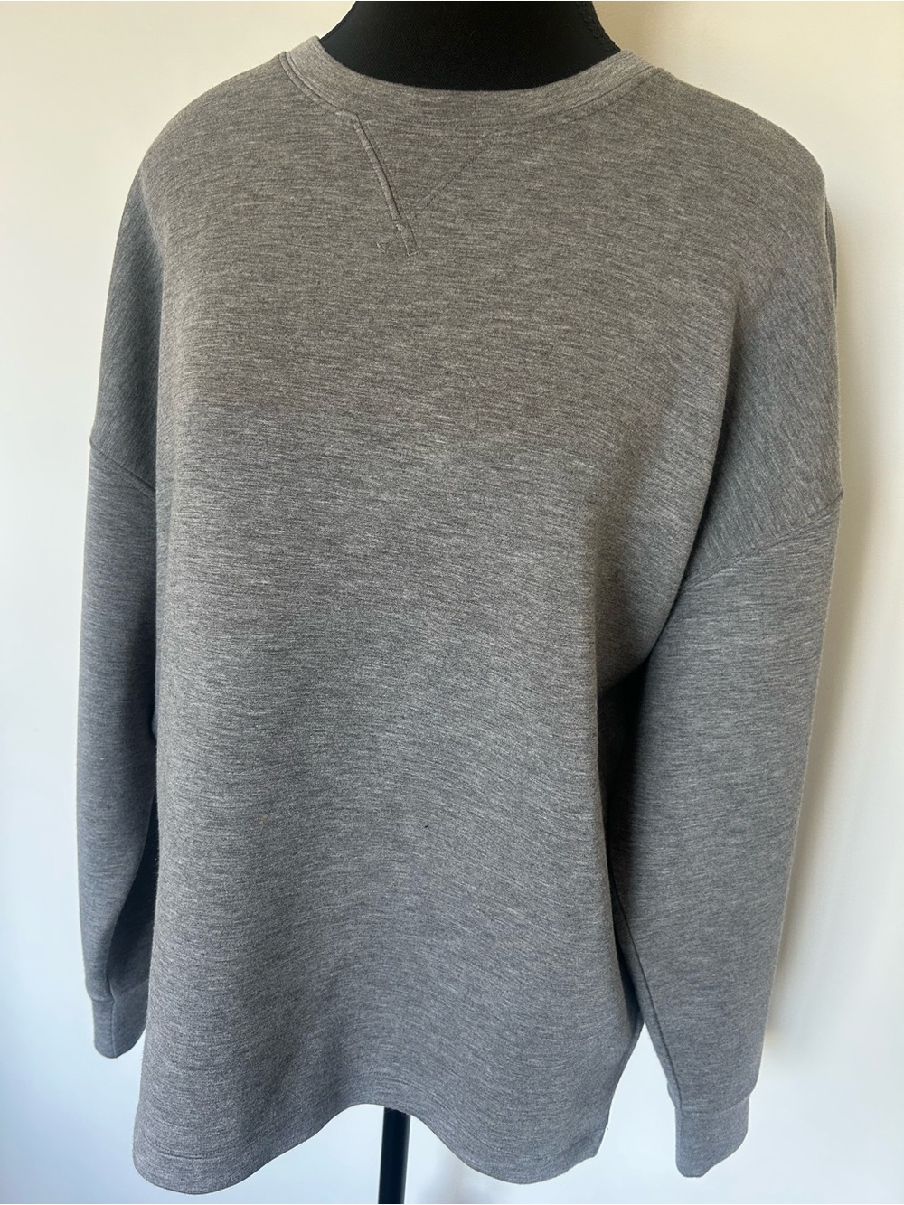 SPANX Air Essentials Gray Crewneck Sweatshirt NWOT